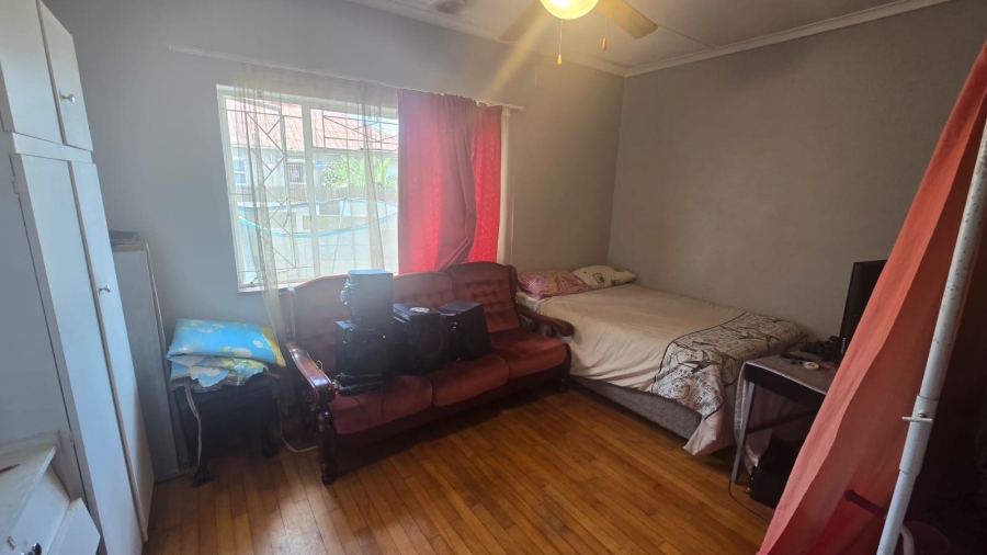 4 Bedroom Property for Sale in Avondale Western Cape